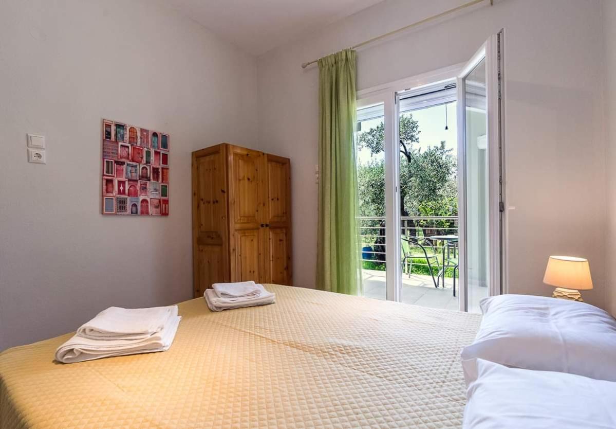 Appartamento Mougkrasstudio Skala Rachoni  Esterno foto