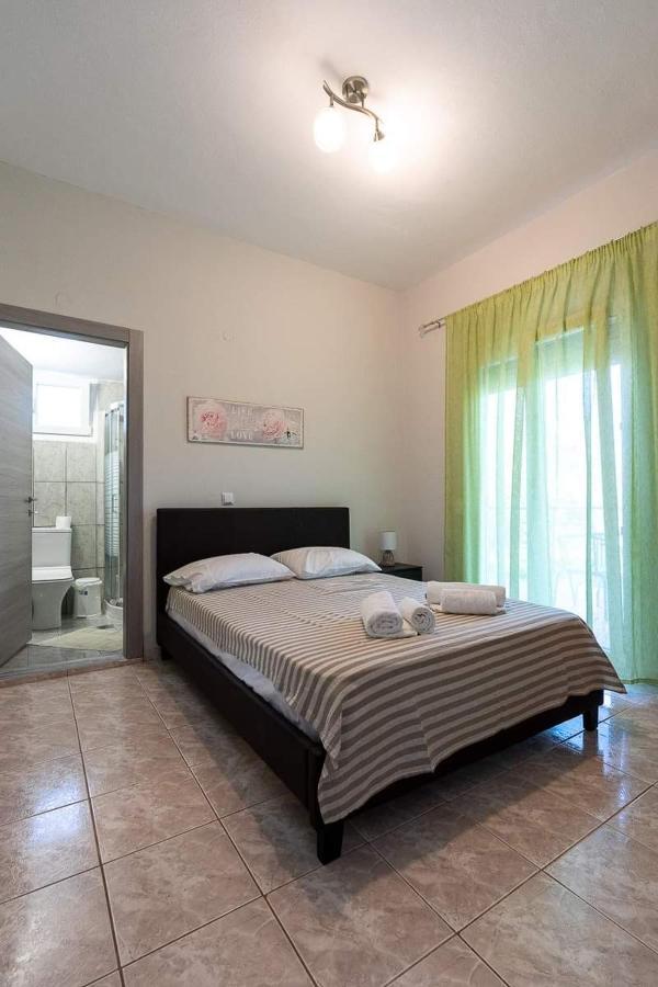 Appartamento Mougkrasstudio Skala Rachoni  Esterno foto