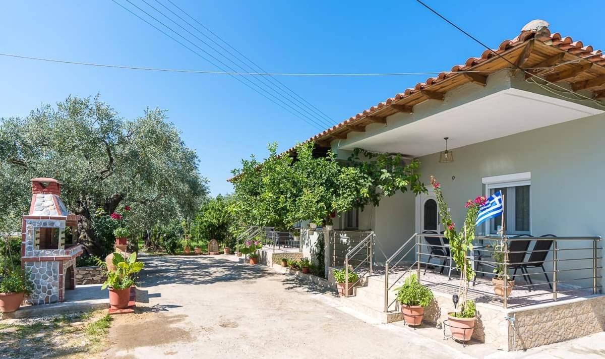 Appartamento Mougkrasstudio Skala Rachoni  Esterno foto